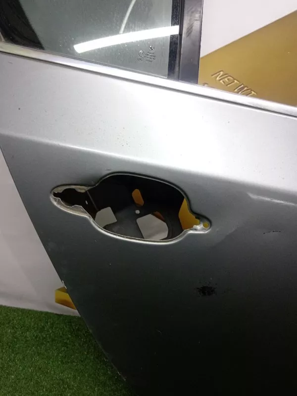 Дверь BMW 5-Series 2006 41527202342 E60/E61, задняя правая