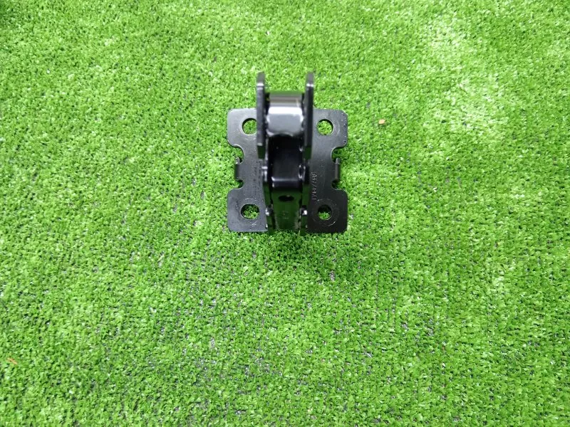 Крепление сиденья