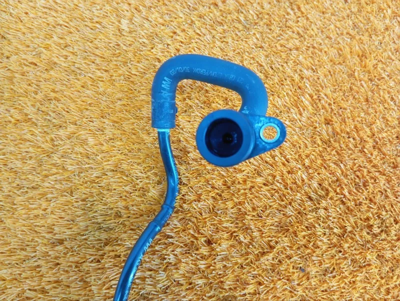 Трубка вакуумная