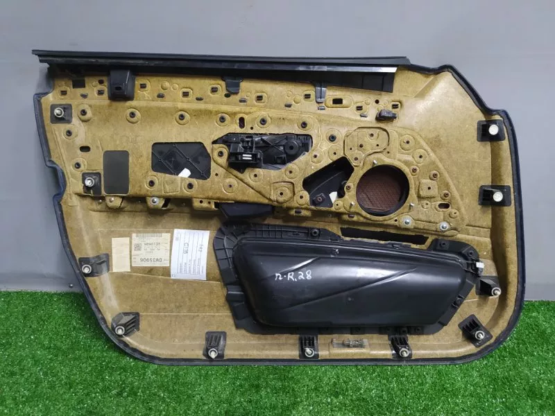 Обшивка двери BMW 5-Series 2012 51417273354 F10, передняя правая