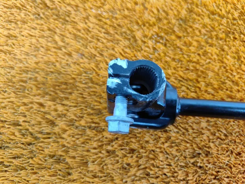 Рулевой карданчик