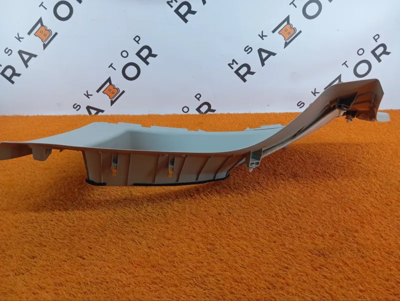 Накладка на стойку кузова