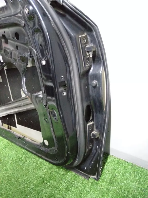 Дверь BMW 5-Series 2006 41517202339 E60, передняя левая