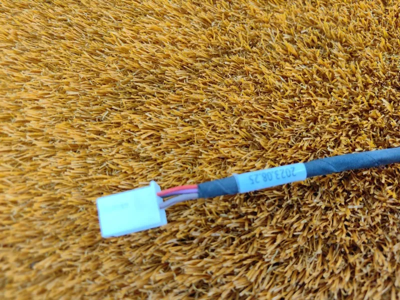 Амортизатор крышки багажника