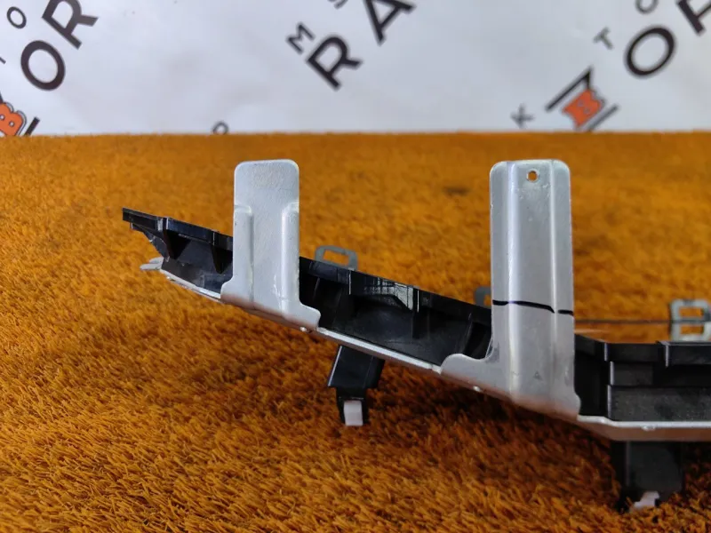 Панель приборов