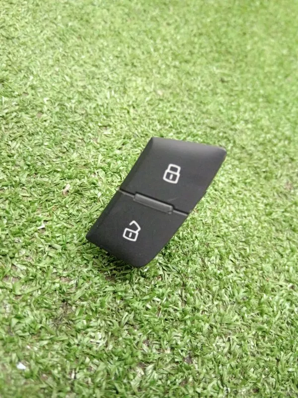 Кнопка центрального замка Audi A6 2011 4G1962107 C7, передняя левая