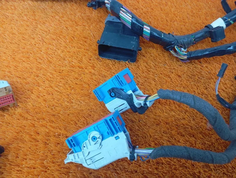 Проводка салона