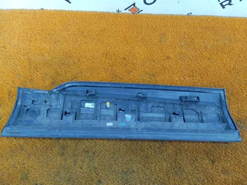 Молдинг двери