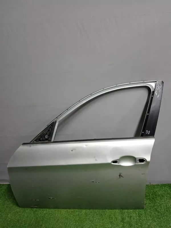 Дверь BMW 3-Series 2006 41007203643 E90, передняя левая
