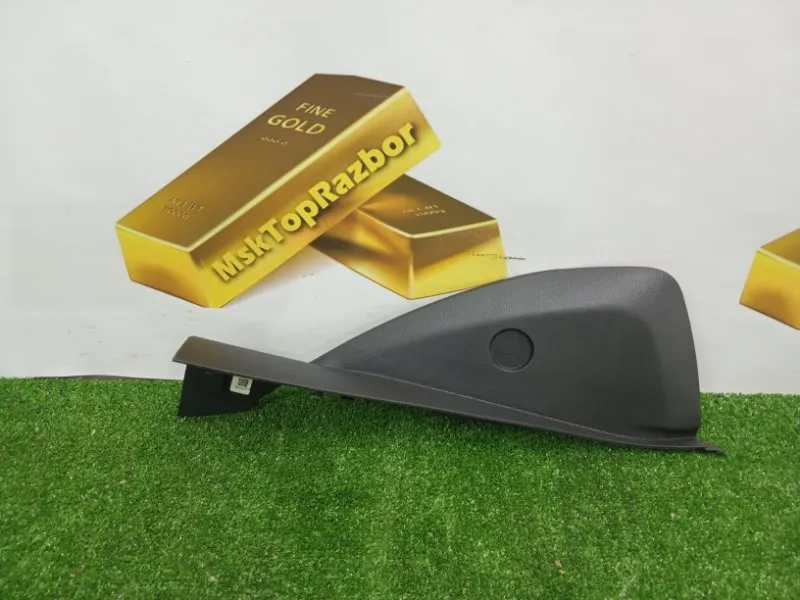 Накладка на торпедо