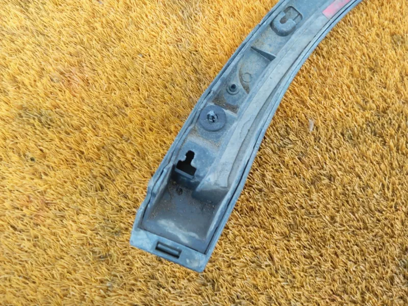 Накладка крыла