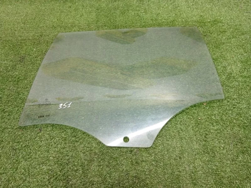 Стекло двери BMW 3-Series 2007 51347060267 E91, заднее левое