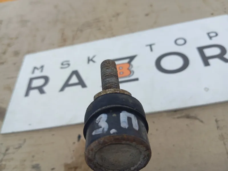 Стойка стабилизатора