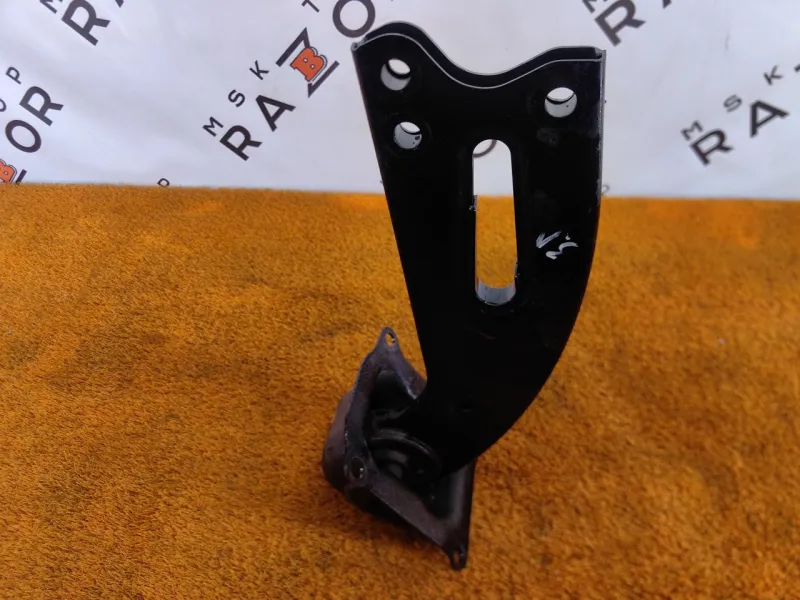 Рычаг подвески