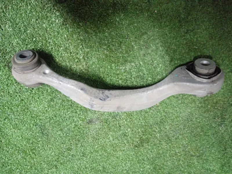 Рычаг подвески