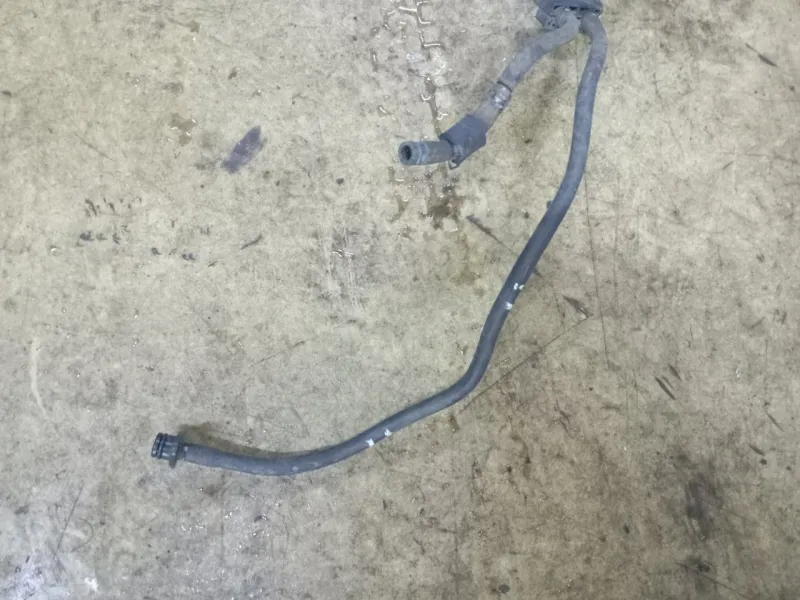 Топливопровод в сборе