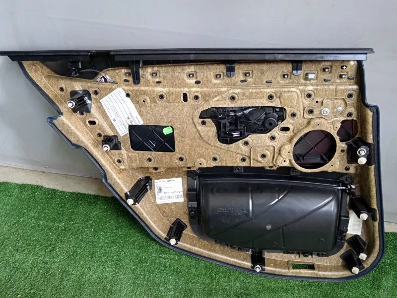 Обшивка двери BMW 5-Series 2011 51427273290 F10, задняя правая