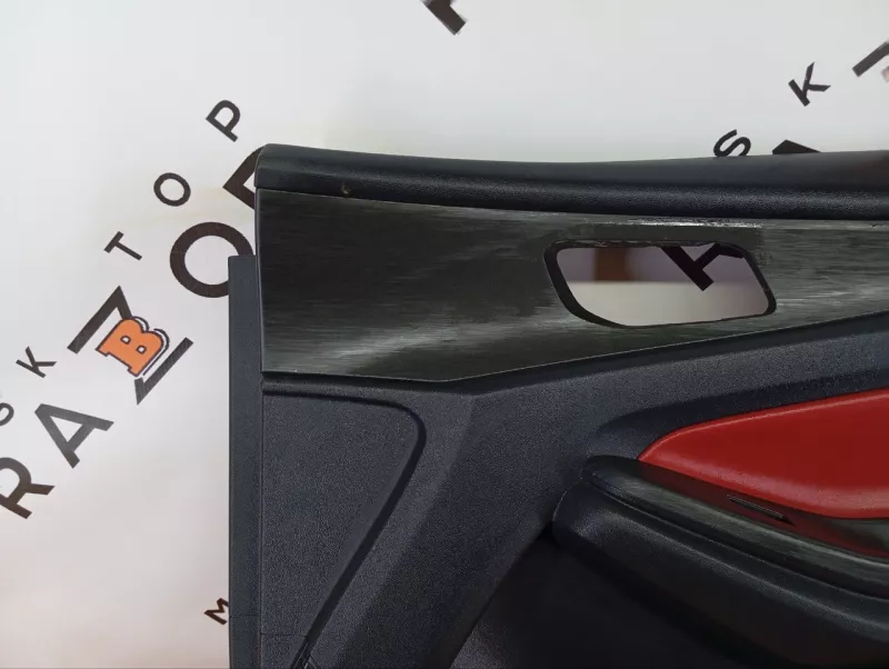 Обшивка двери