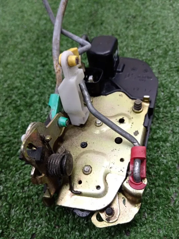 Замок двери