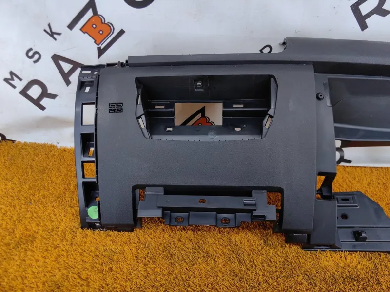 Накладка на торпедо