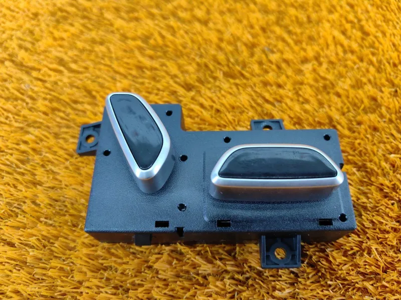 Блок управления сиденьем