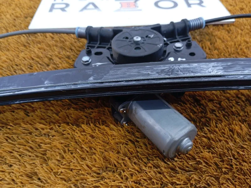 Стеклоподъемник