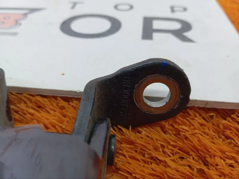 Петля двери Changan CS55 Plus 2024 6206010MK03 JL473ZQ7, задняя левая