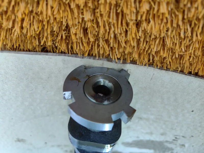 Распредвал выпускной