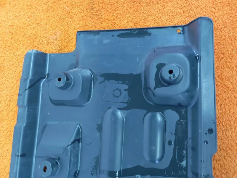 Защита днища кузова