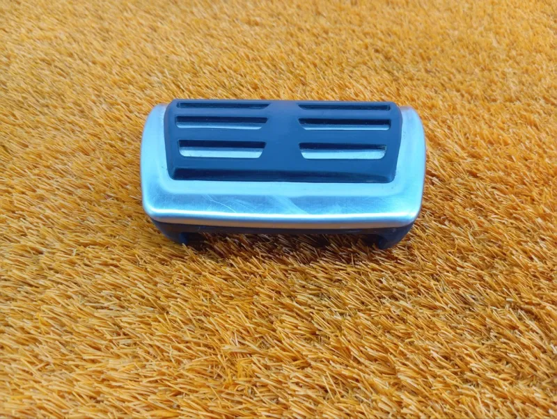 Накладка педали тормоза