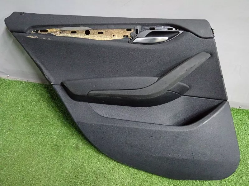 Обшивка двери