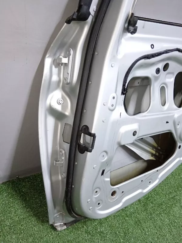 Дверь BMW 5-Series 2011 41007206114 F10, задняя правая