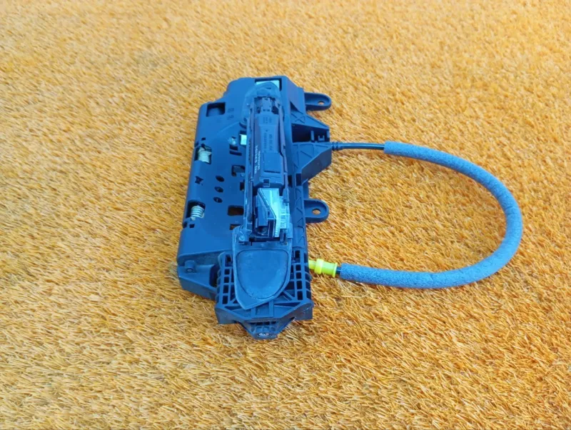 Ручка двери внешняя