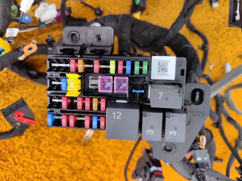 Проводка салона