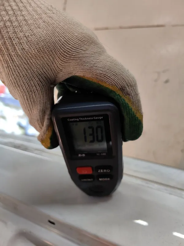 Порог с центральной стойкой