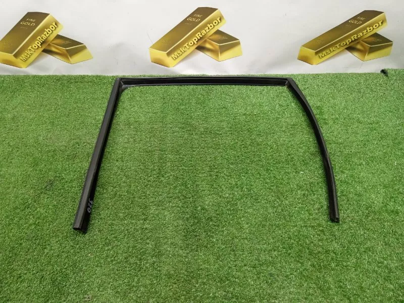 Уплотнитель стекла двери