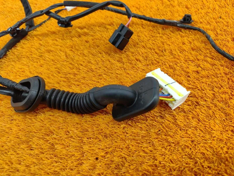 Проводка двери