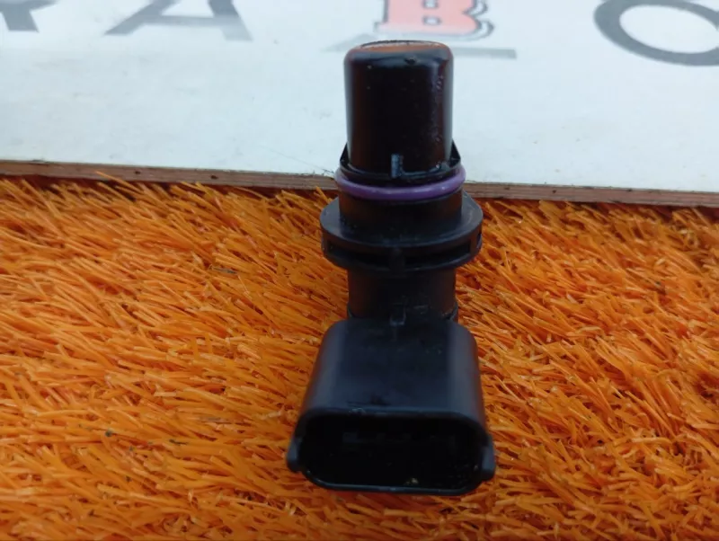 Датчик положения распредвала