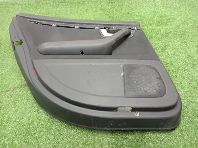 Обшивка двери Audi A4 2005 8E0867305 B7, задняя левая