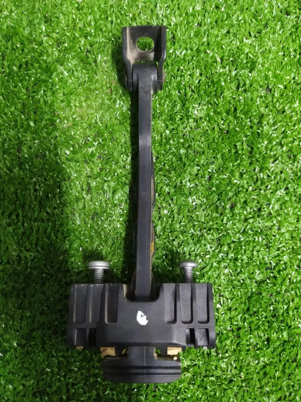 Ограничитель двери