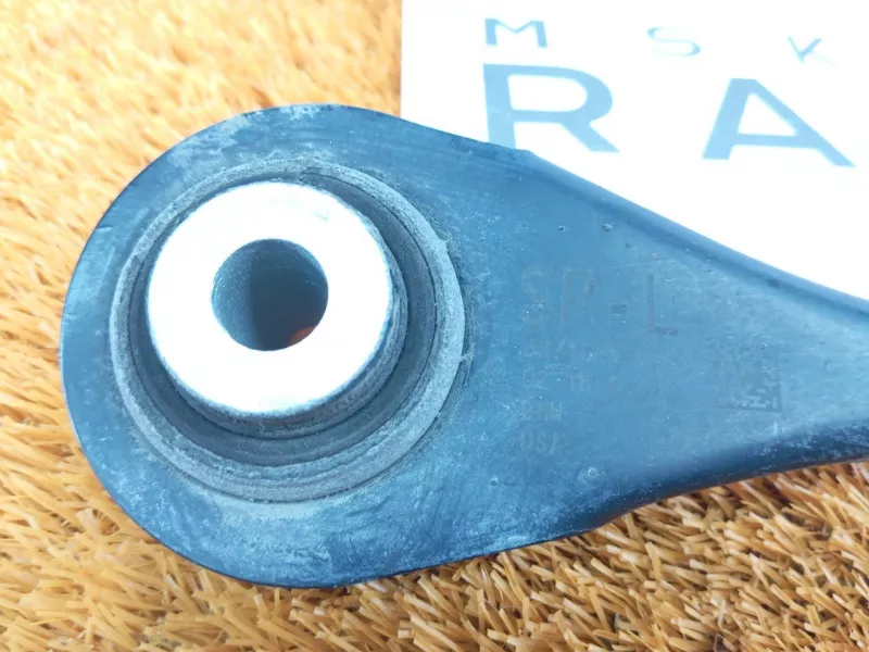 Рычаг подвески