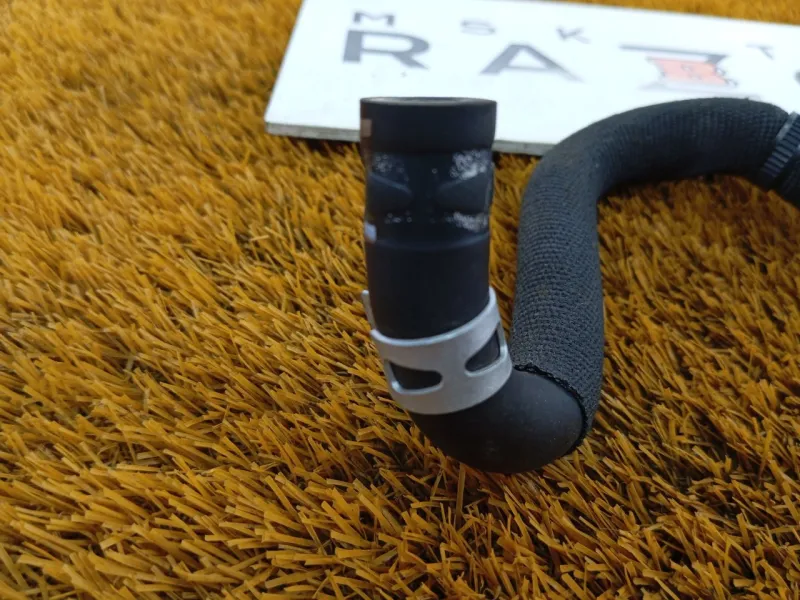 Патрубок отопителя