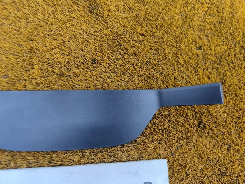 Накладка на торпедо