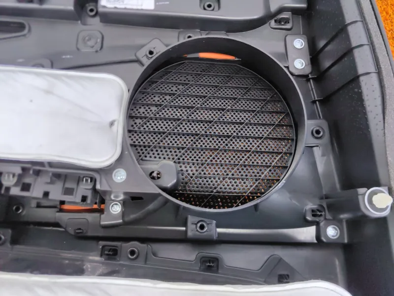 Обшивка двери