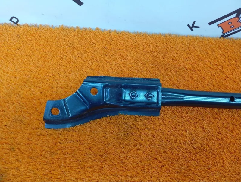 Распорка стоек