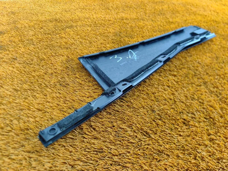 Молдинг двери