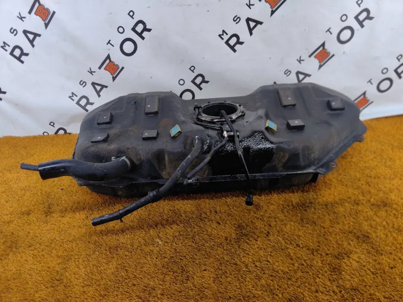 Бак топливный