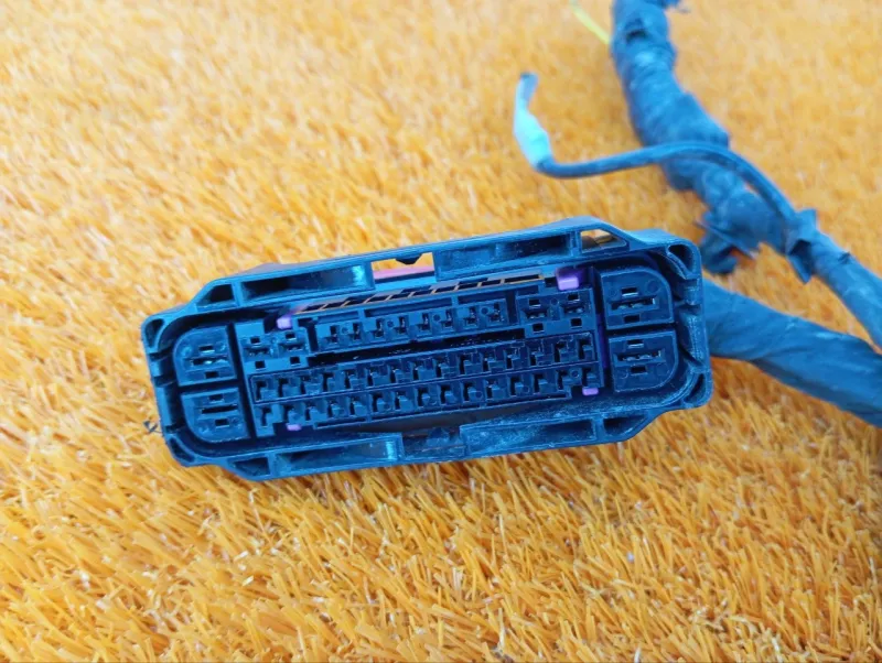 Проводка подкапотная