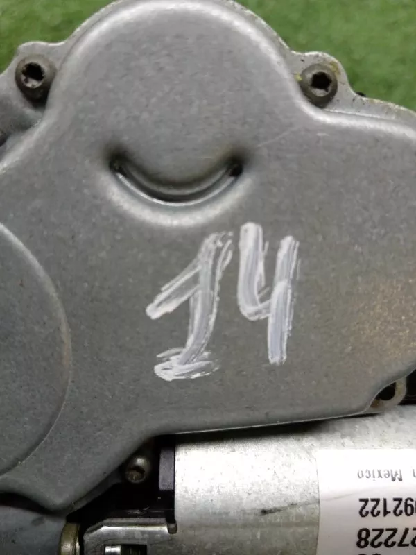 Моторчик стеклоочистителя BMW X5 2006 692785103 E53