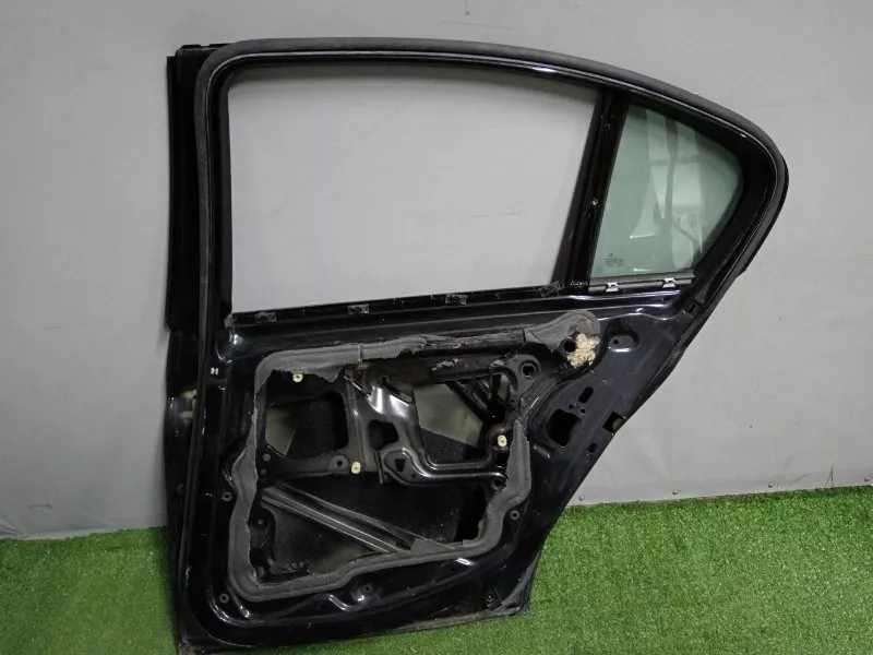 Дверь BMW 5-Series 2009 41007206114 F10/F11, задняя правая
